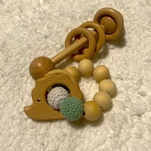 Montessori Baby Wooden Toy Rattles Wooden Teether Toy (2 pieces)